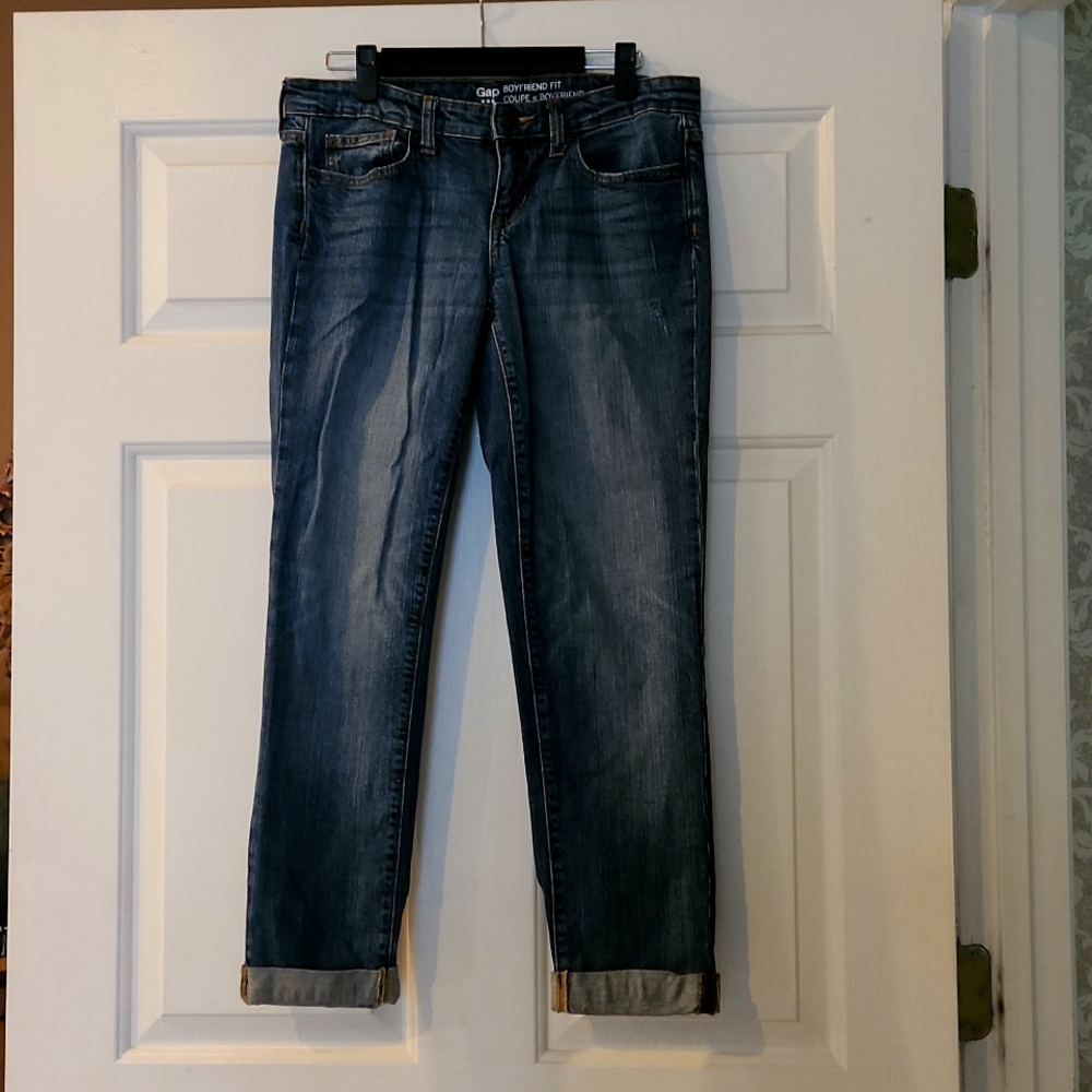 Gap Boyfriend Fit Coupe Jeans